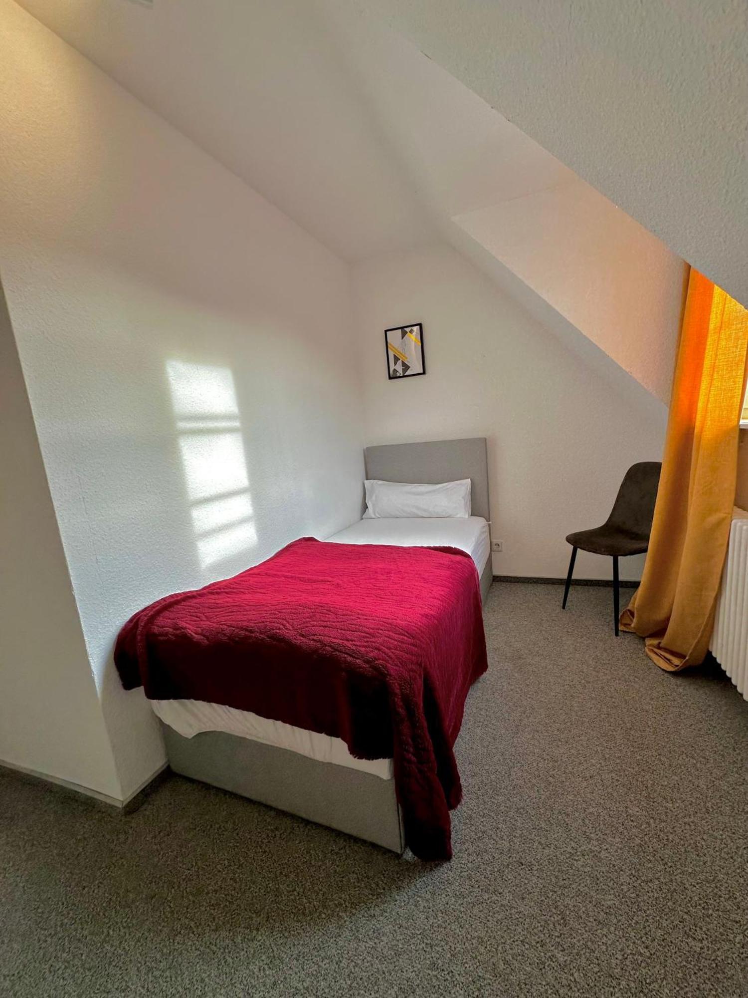 Hirsch Appartements Baden-Baden Esterno foto