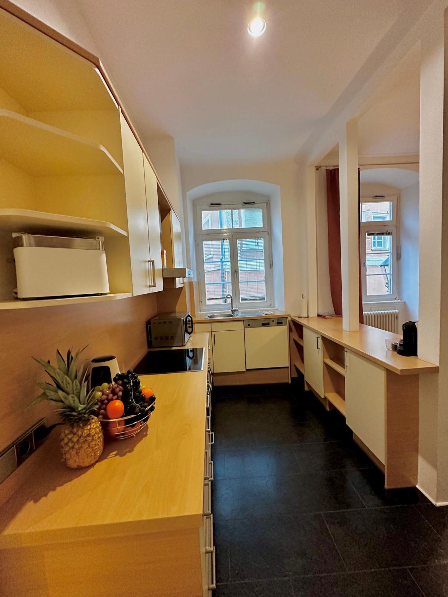 Hirsch Appartements Baden-Baden Esterno foto