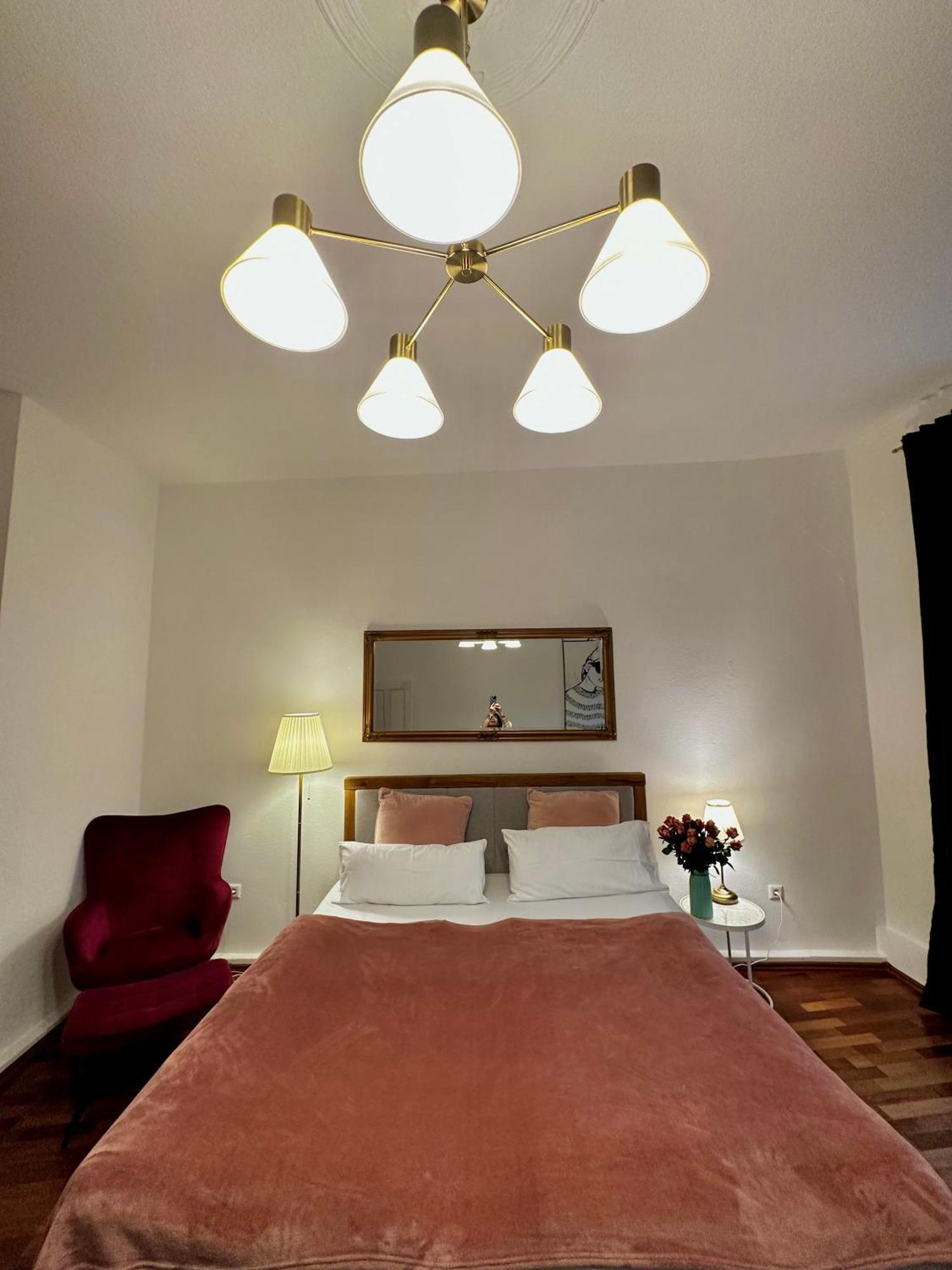 Hirsch Appartements Baden-Baden Esterno foto