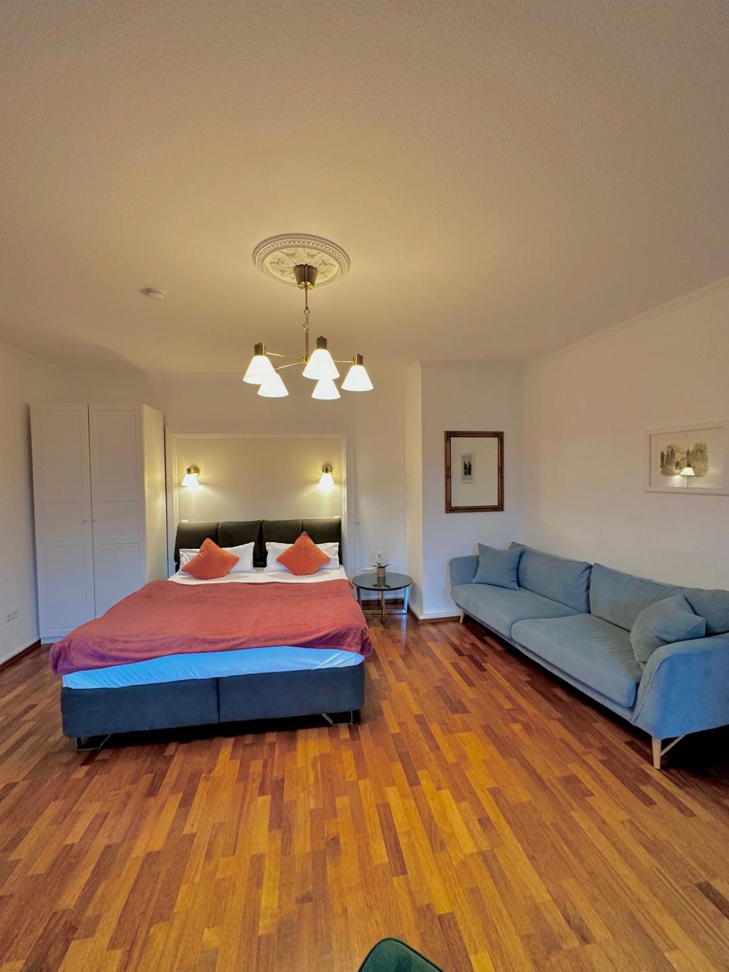 Hirsch Appartements Baden-Baden Esterno foto