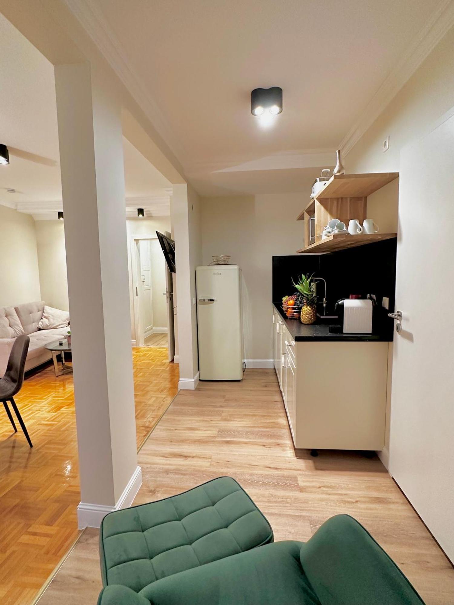 Hirsch Appartements Baden-Baden Esterno foto